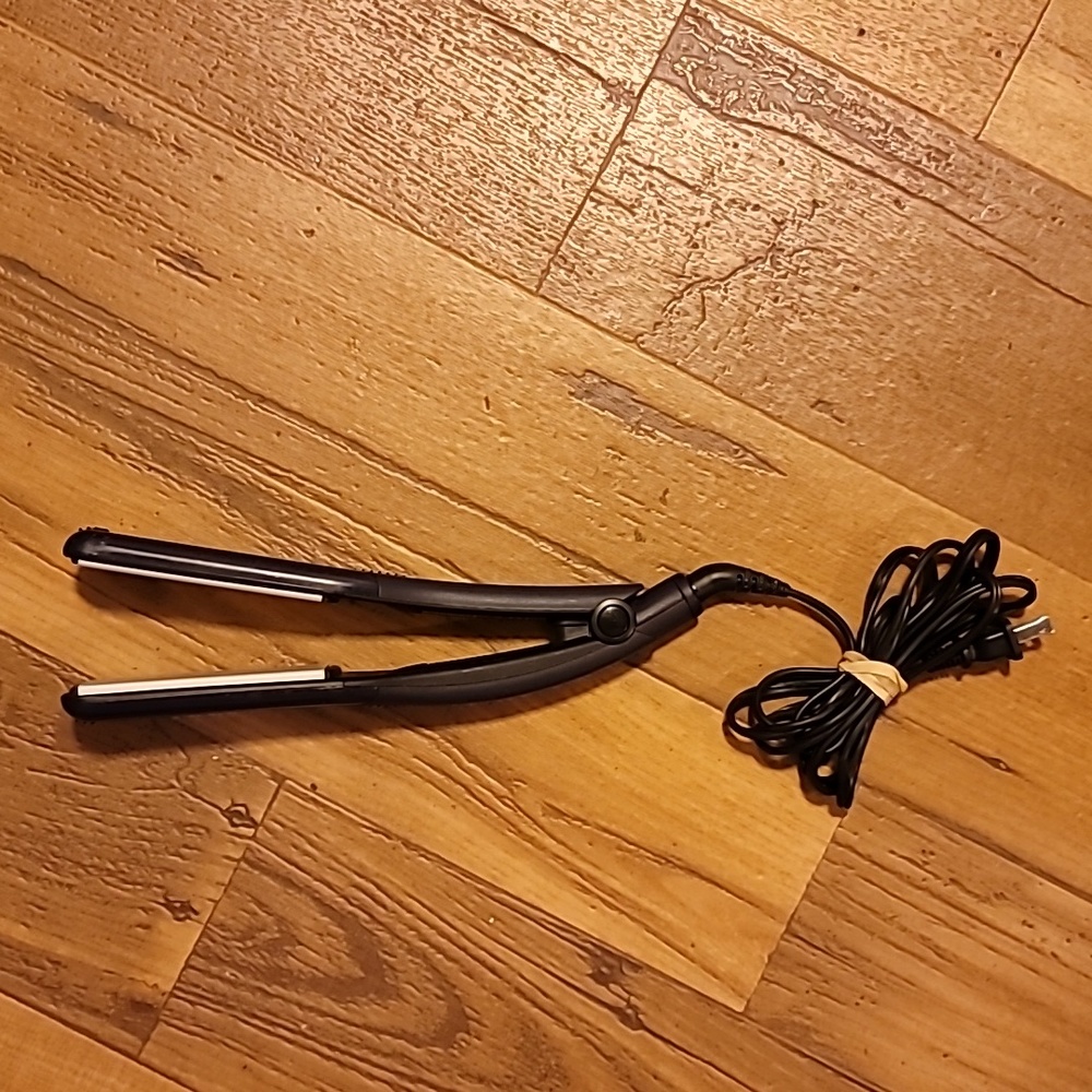 Remington Wet2straight flatiron